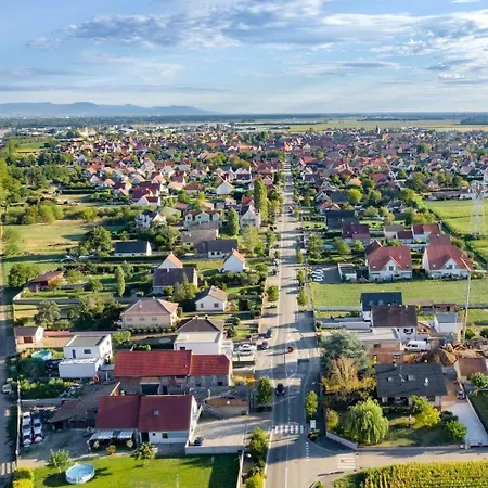 Apartment La Poulie - With Balcony And Free Privative Parking - Close To Colmar